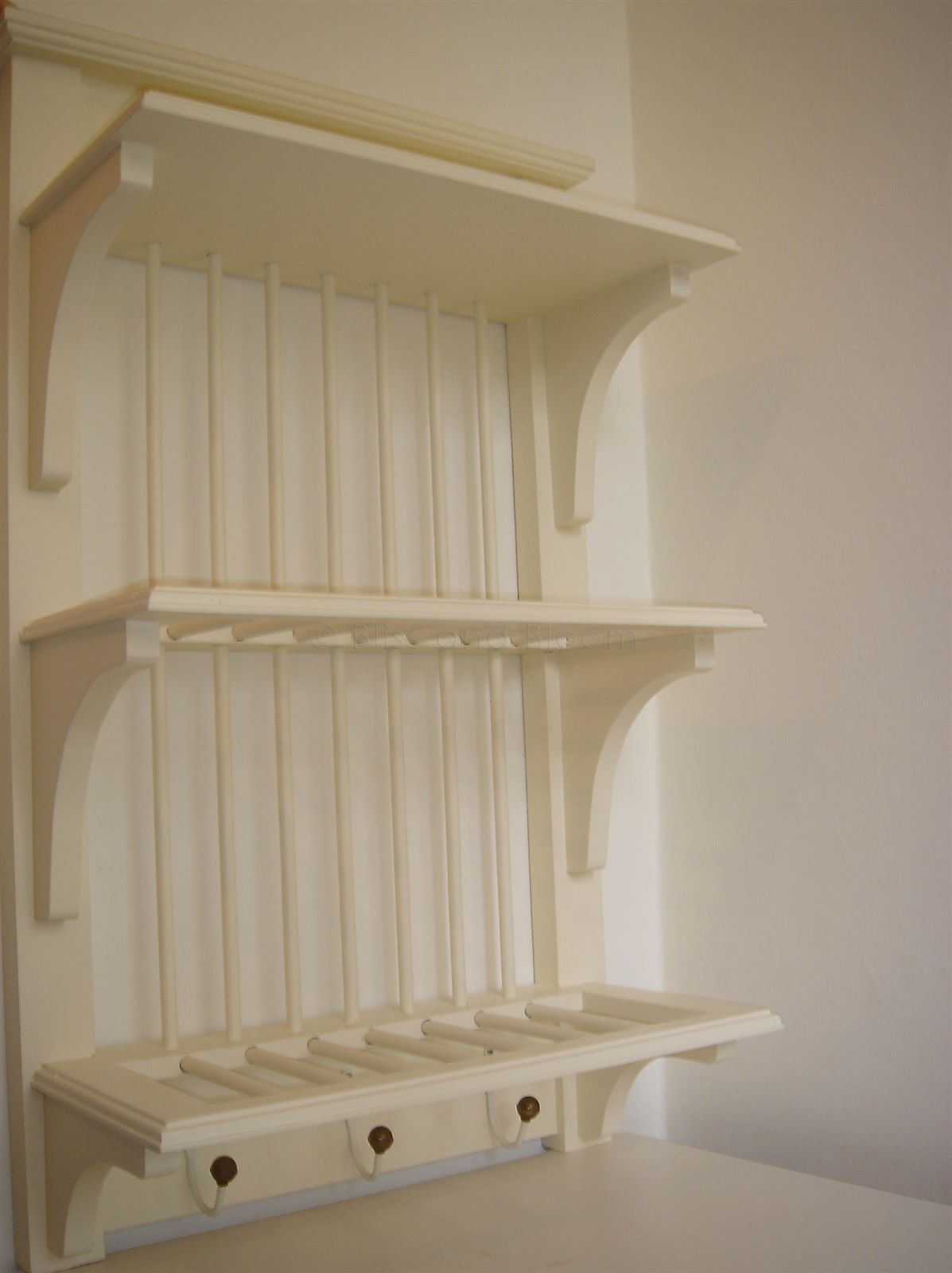 Cream 2 tier plate rack Bliss and Bloom Ltd